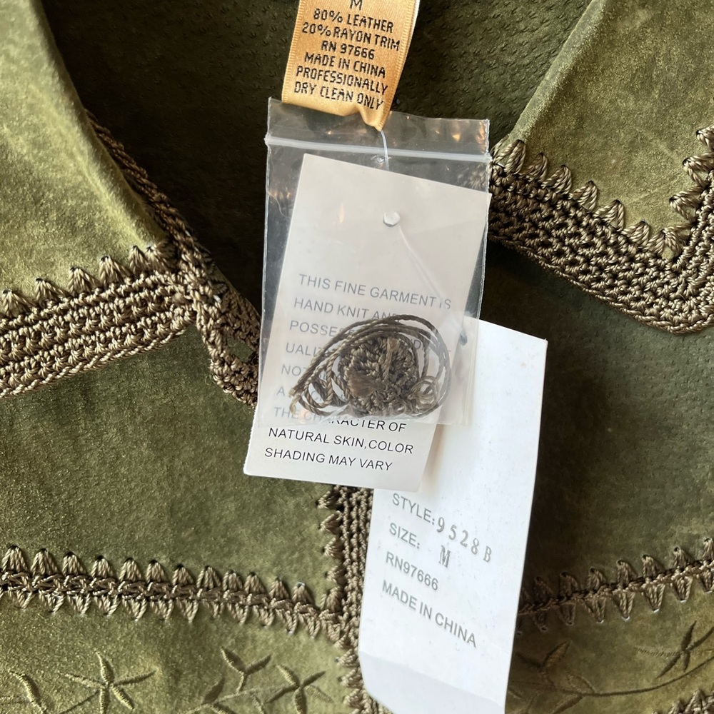 Nwt Suede Essentials Olive Patchwork Jacket Size M - image 2